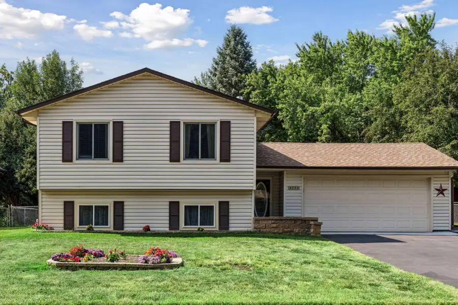 9775 103rd Avenue N, Maple Grove, MN 55369 - #3