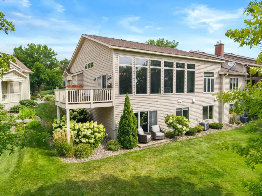 1427 Summit Shores Drive, Burnsville, MN 55306 - #3