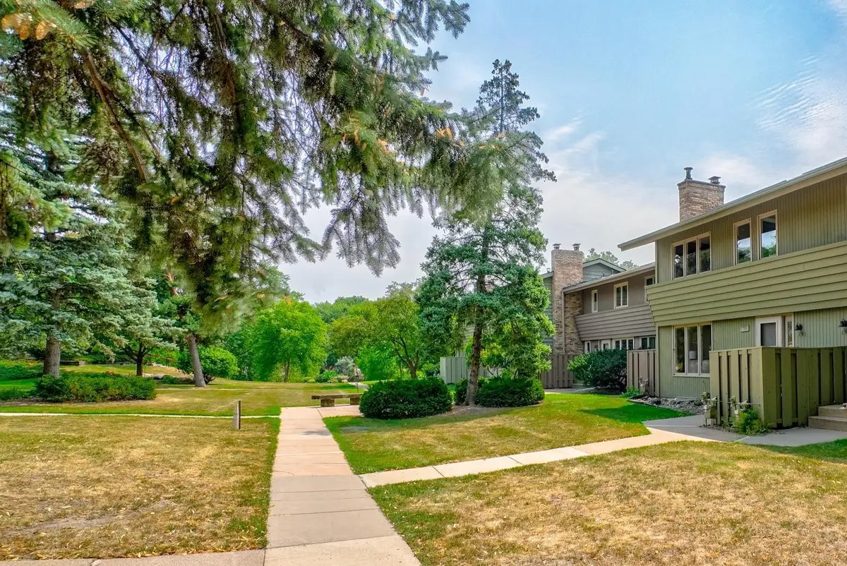 191 Windsor Lane, New Brighton, MN 55112 - #1