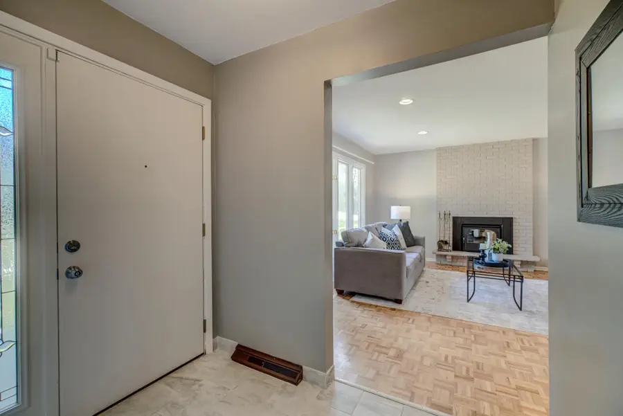 191 Windsor Lane, New Brighton, MN 55112 - #2