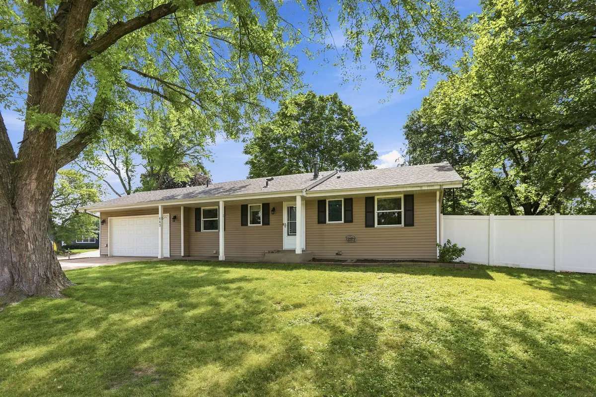 443 Cord Circle, New Brighton, MN 55112 - #1
