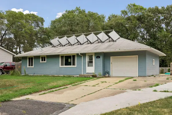 11617 Ilex Street Nw, Coon Rapids, MN 55448
