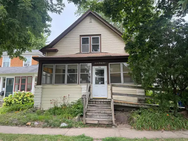 734 Hamline Avenue N, Saint Paul, MN 55104