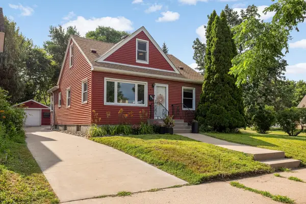2914 Randolph Street Ne, Minneapolis, MN 55418