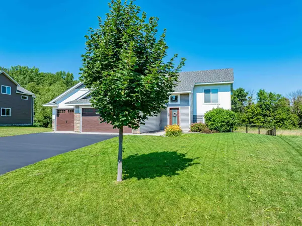 1635 Hidden Trail, Mayer, MN 55360