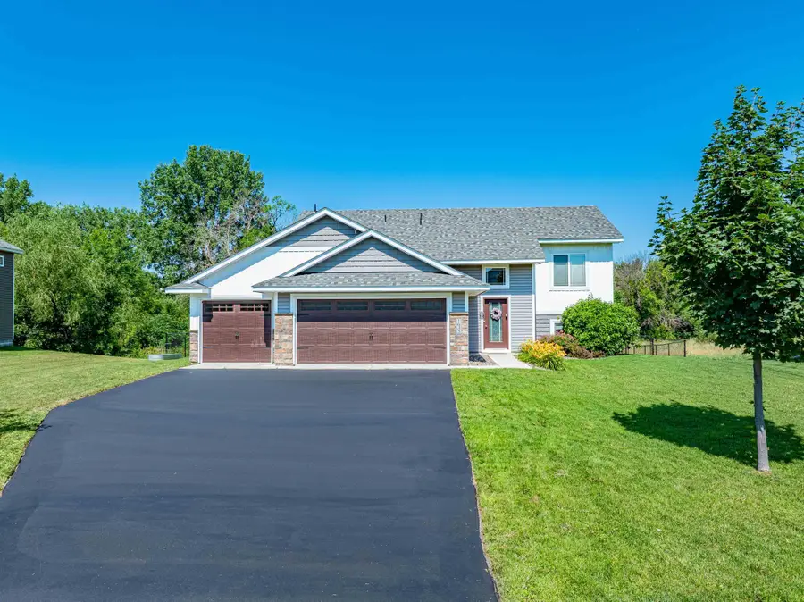 1635 Hidden Trail, Mayer, MN 55360 - #2