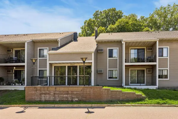 4151 Boone Avenue N #106, New Hope, MN 55427