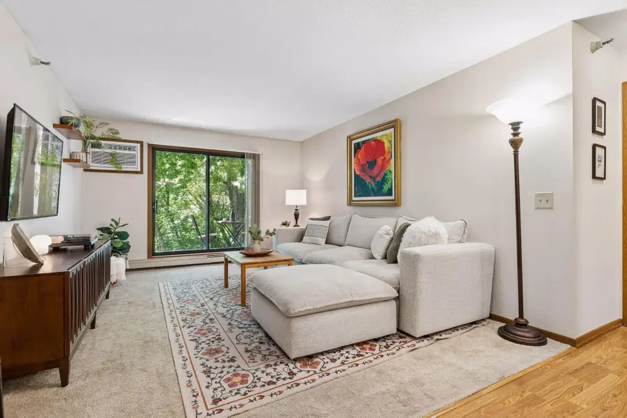 4151 Boone Avenue N #106, New Hope, MN 55427 - #2