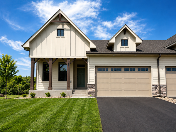 25 Palomino Court, Hudson, WI 54016