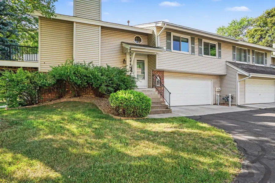 719 Evergreen Court, Burnsville, MN 55337 - #3
