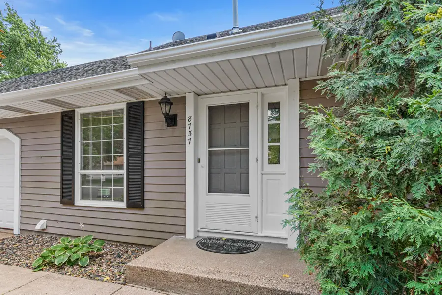 8757 75th Street S, Cottage Grove, MN 55016 - #2