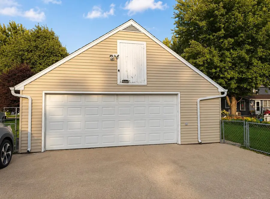 600 8th Street Sw, Austin, MN 55912 - #3