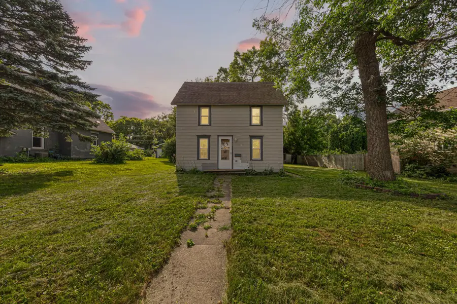 1519 N 4th Street, Mankato, MN 56001 - #3