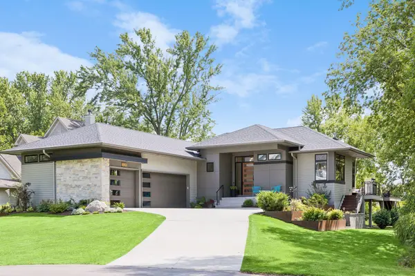 324 Hampton Street, Wayzata, MN 55391
