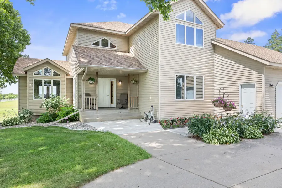 1450 Jefferson Street Se, Hutchinson, MN 55350 - #2