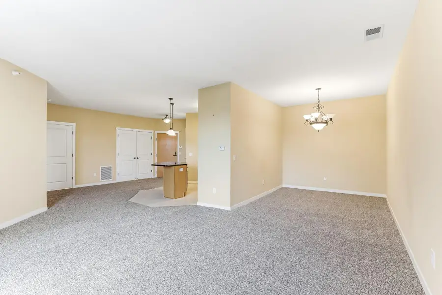 1070 Grandview Court Ne #411, Columbia Heights, MN 55421 - #3