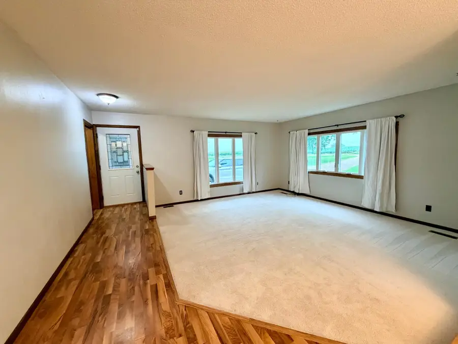 4131 75th Street Nw, Pennock, MN 56279 - #3