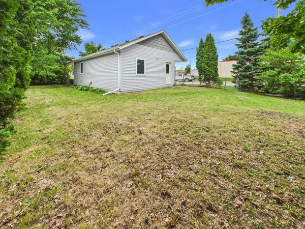 701 Midland Avenue, Albany, MN 56307