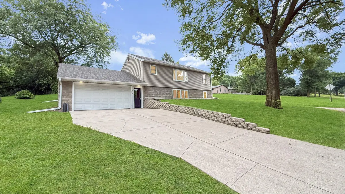 1416 Ridgeview Drive, Montevideo, MN 56265 - #1