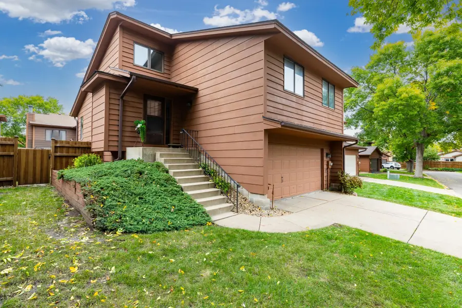 5361 Emerald Way, Apple Valley, MN 55124 - #2