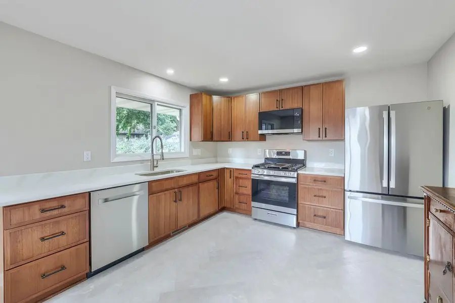 3694 Upper 73rd Street E, Inver Grove Heights, MN 55076 - #3