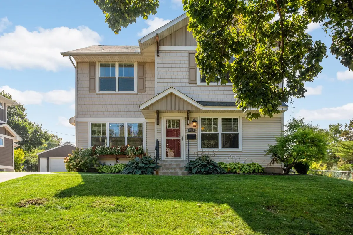 1636 Saunders Avenue, Saint Paul, MN 55116 - #1