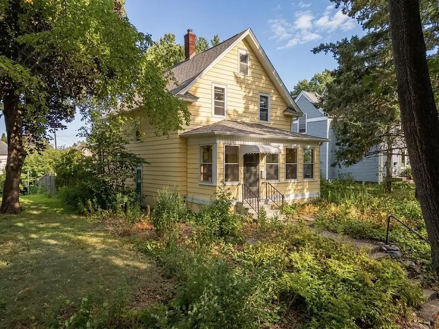 1006 Cromwell Avenue, Saint Paul, MN 55114 - #3