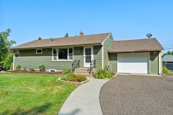 2435 Jansen Avenue, White Bear Lake, MN 55110