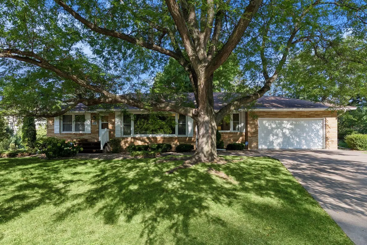 1937 Westwood Circle, Roseville, MN 55113 - #1
