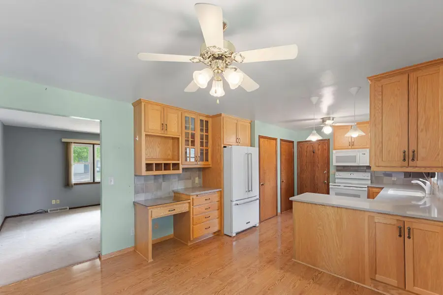 8053 Cloman Avenue, Inver Grove Heights, MN 55076 - #3