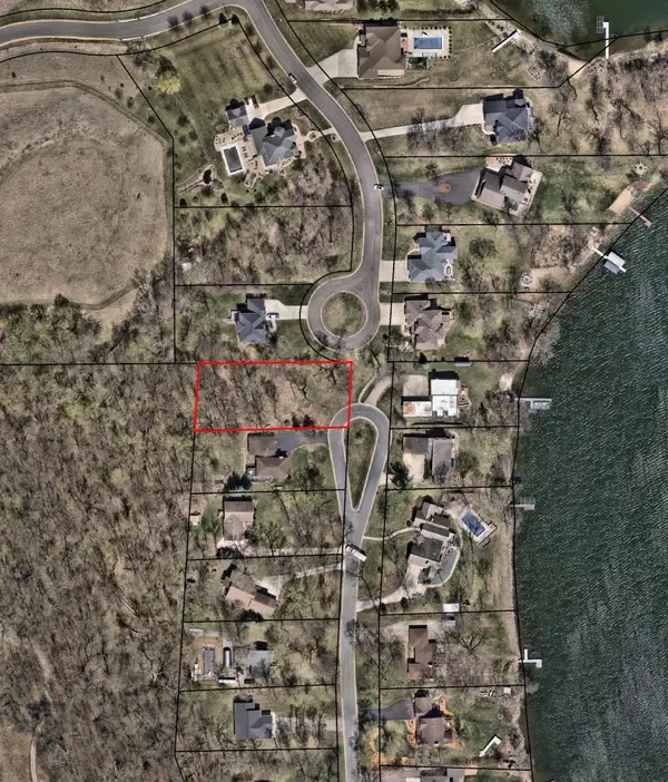 25504 Willow Lane, New Prague, MN 56071