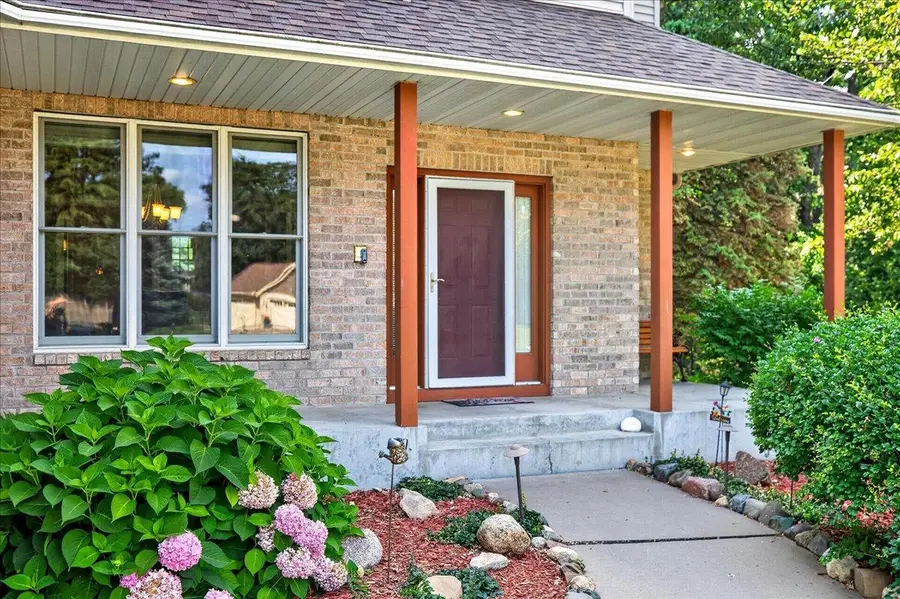 507 Dorland Road S, Maplewood, MN 55119 - #3