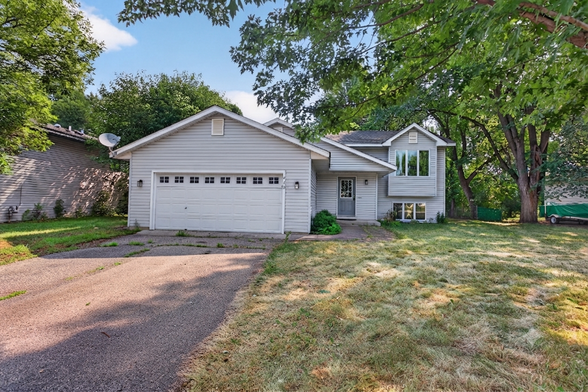 443 Market Street S, Shakopee, MN 55379 - #1