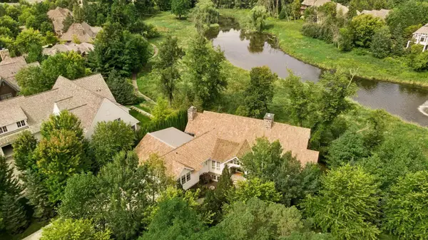 1625 Locust Hills Trail, Wayzata, MN 55391
