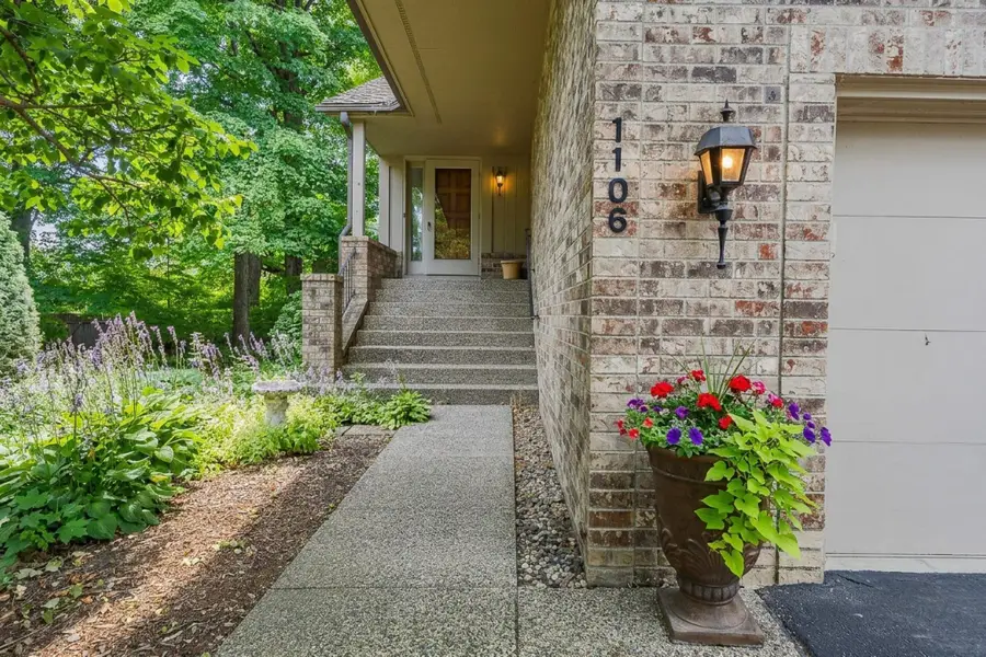 1106 Hollybrook Lane, Wayzata, MN 55391 - #2