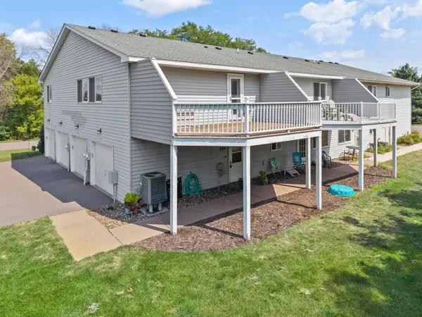 13981 60th Street Court N #206, Stillwater, MN 55082