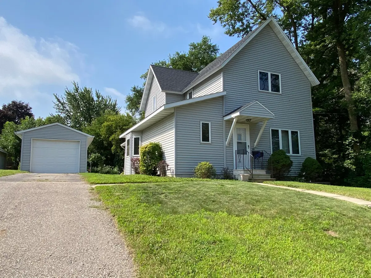 919 Abbott Street, Albert Lea, MN 56007 - #1