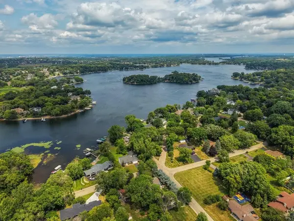 3221 Kent Street Sw, Prior Lake, MN 55372