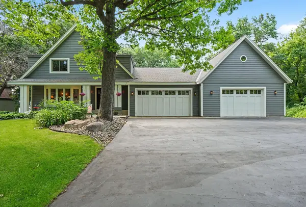 5710 Oakview Lane N, Plymouth, MN 55442