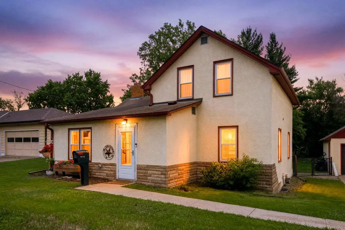 510 Mississippi Street Ne, Fridley, MN 55432 - #1