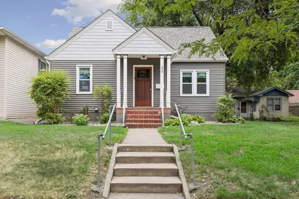 870 22nd Avenue Se, Minneapolis, MN 55414