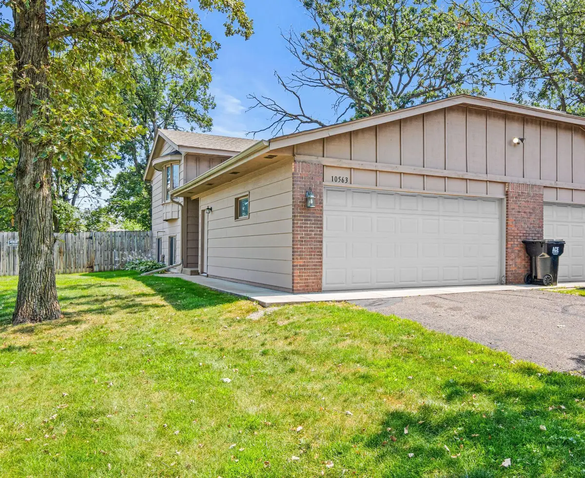 10563 Martin Street Nw, Coon Rapids, MN 55433 - #1