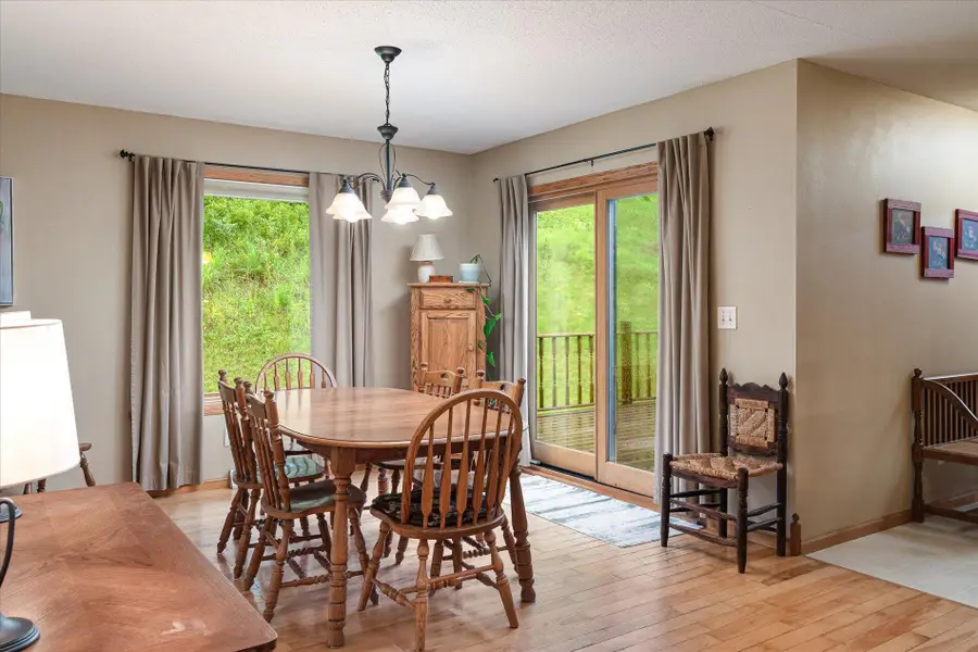 240 Red Apple Drive, La Crescent, MN 55947 - #3