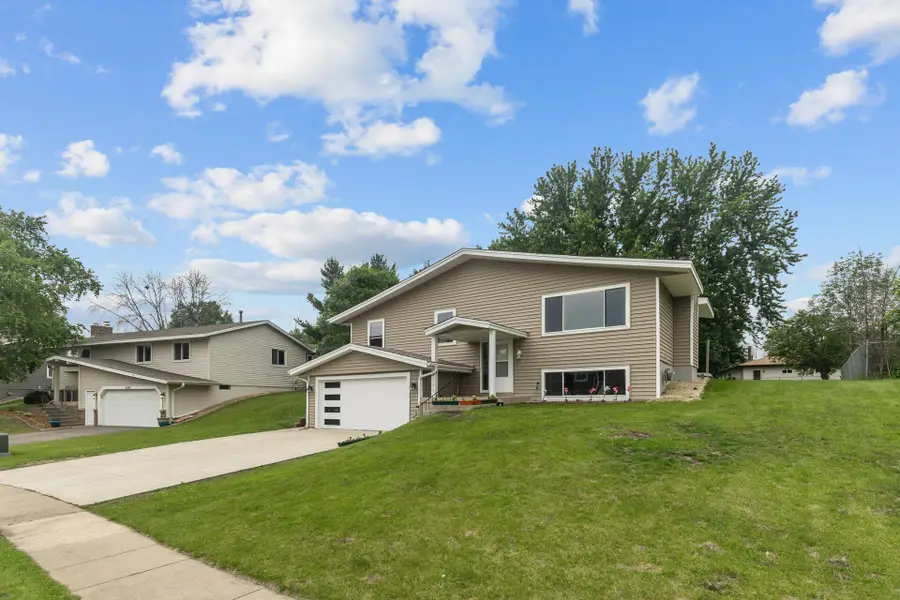 4990 148th Path W, Apple Valley, MN 55124 - #3