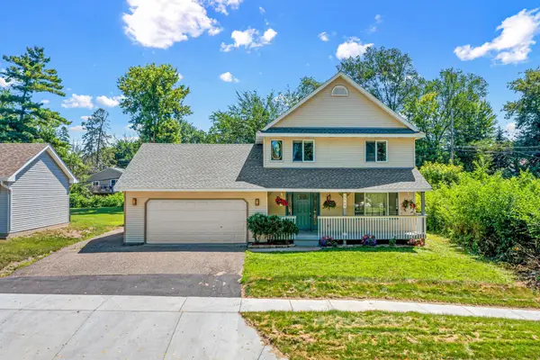 1108 Mackubin Street, Saint Paul, MN 55117