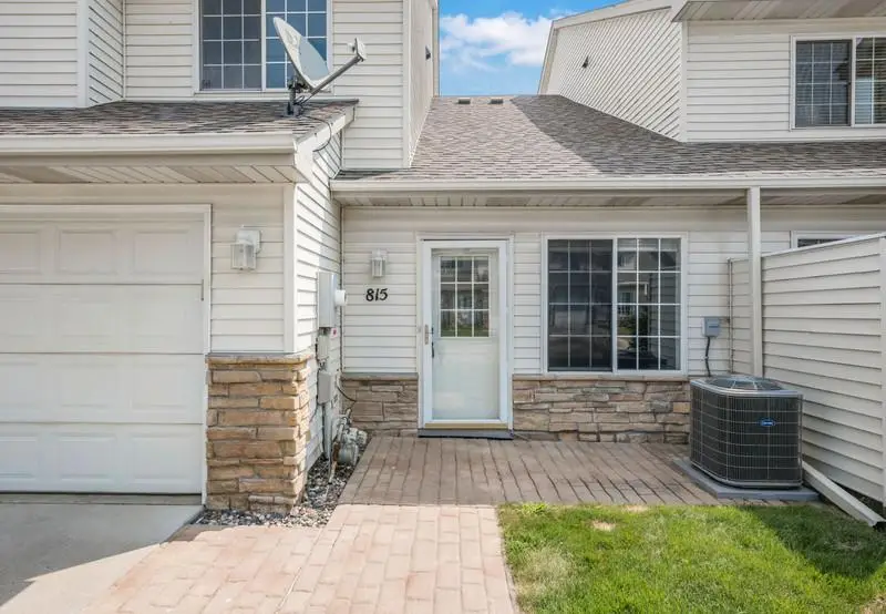 815 Ferdinand Drive, Shakopee, MN 55379 - #3