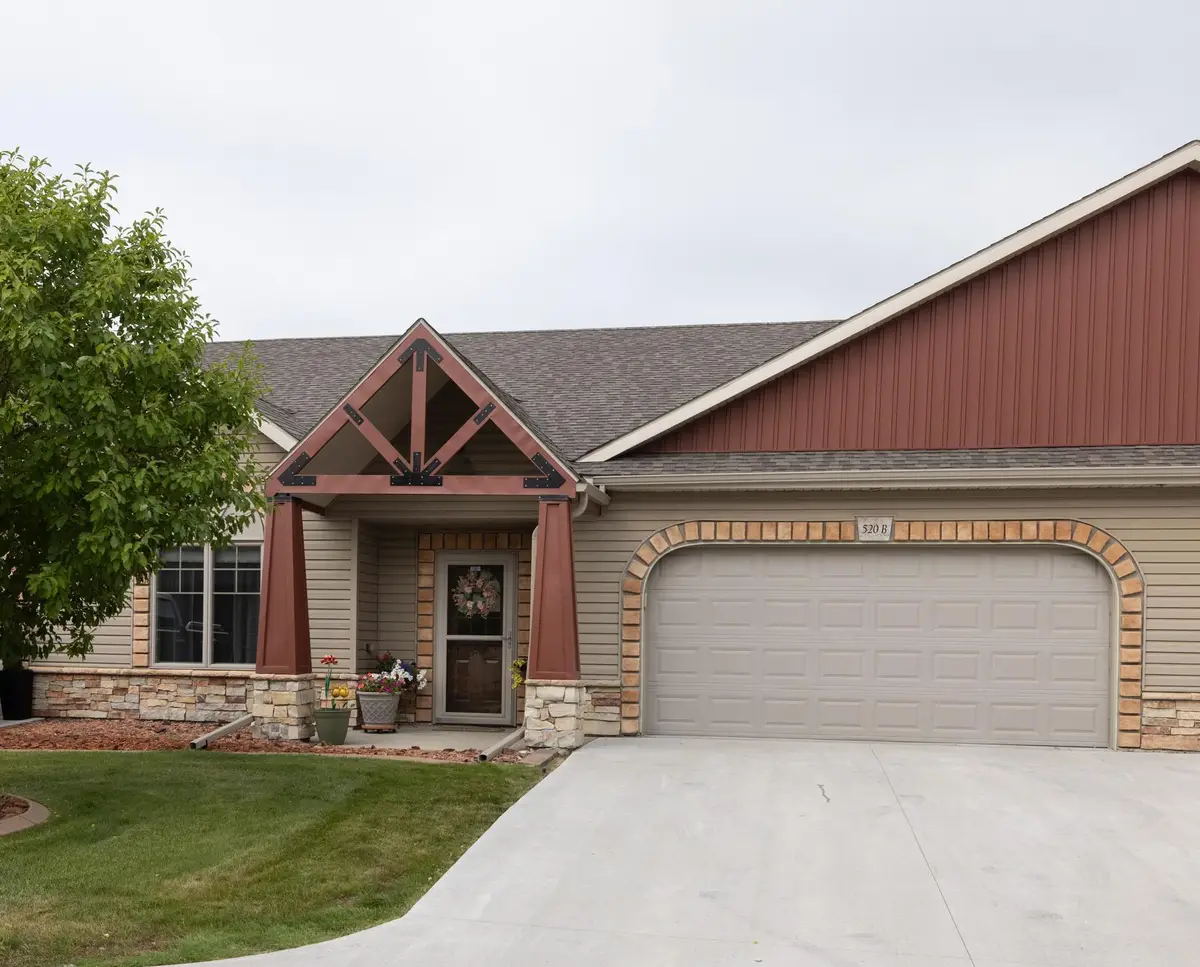 520 19th Avenue W #B, West Fargo, ND 58078 - #1
