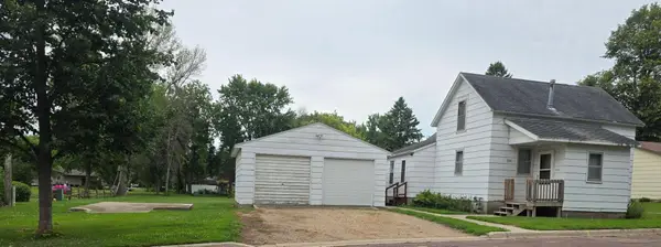 860 Basinger Memorial Drive, Mountain Lake, MN 56159