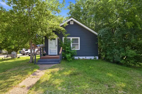 906 Scribner Street, Spooner, WI 54801