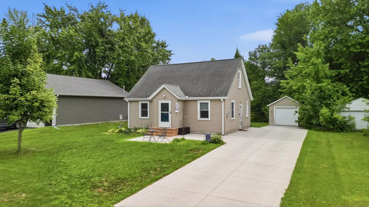 203 Lincoln Street Sw, Mapleton, MN 56065 - #1